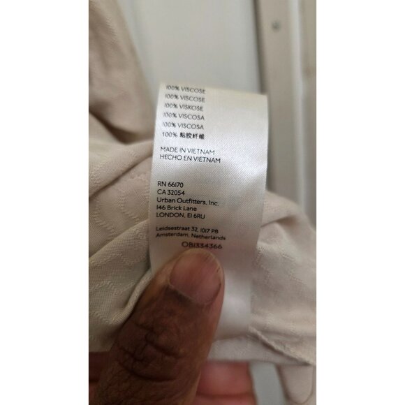 Free People Women's Oversized Beige Button-Up Shirt Pattern Folded Long Sleeves - Picture 7 of 8